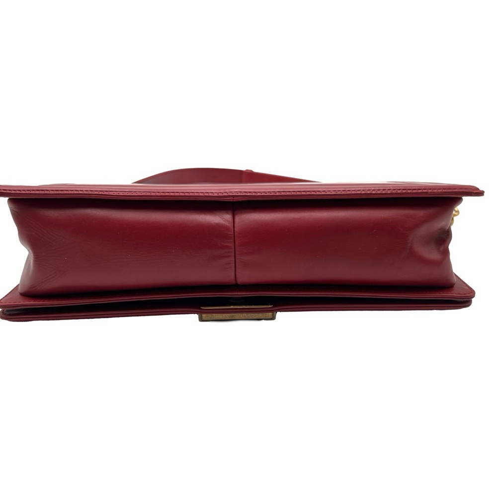 đź’ĄSOLDđź’ĄChanel XL Reverso Burgundy Boy Bag - Picture 3 of 11